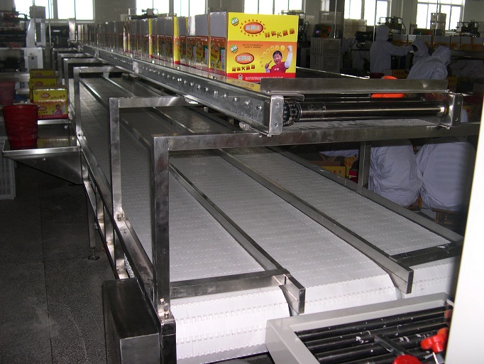 網(wǎng)帶輸送機(jī)